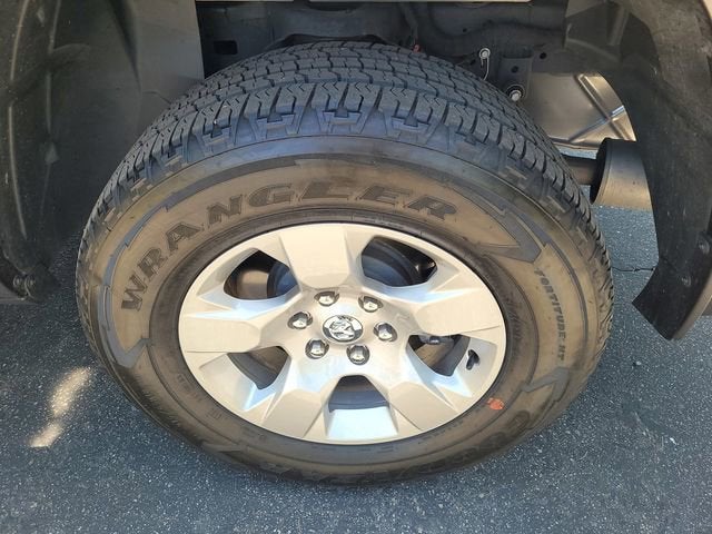 2024 RAM 1500 Big Horn Crew Cab 4x2 5'7" Box