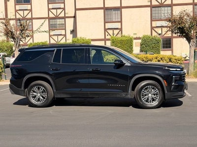 2024 Chevrolet Traverse LT