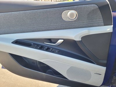 2024 Hyundai Elantra Hybrid Limited