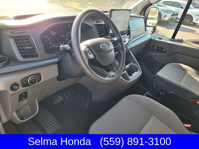 2024 Ford Transit Passenger Wagon XLT