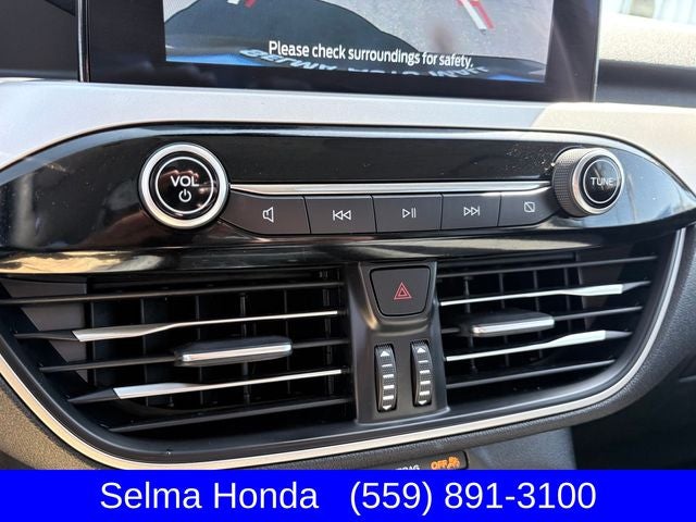 2022 Ford Escape SE