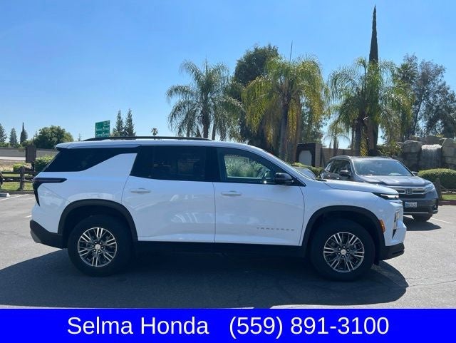 2024 Chevrolet Traverse AWD LT