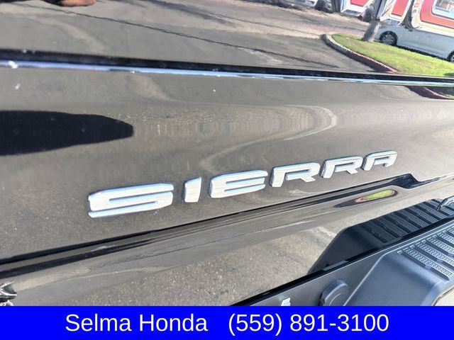 2022 GMC Sierra 1500 Limited AT4