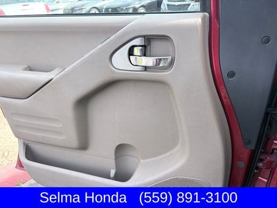 2016 Nissan Frontier SV