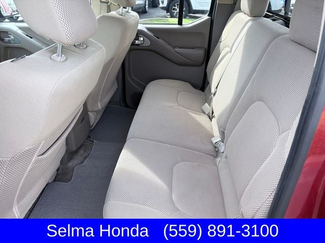 2016 Nissan Frontier SV