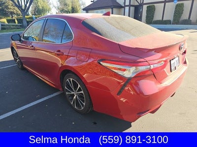 2019 Toyota Camry SE