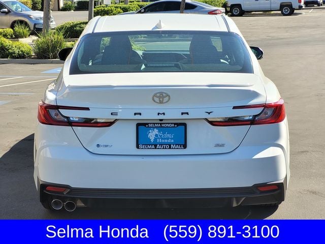 2025 Toyota Camry SE
