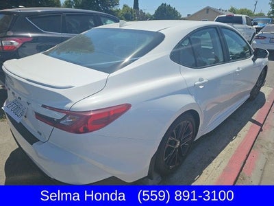 2025 Toyota Camry SE
