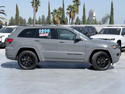 2021 Jeep Grand Cherokee Laredo X 4x4