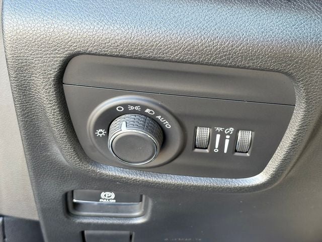 2025 Jeep Grand Cherokee Altitude X 4x4