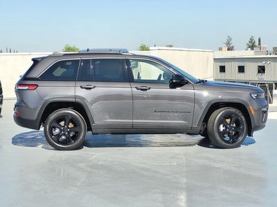 2026 Jeep Grand Cherokee GRAND CHEROKEE LIMITED 4X4