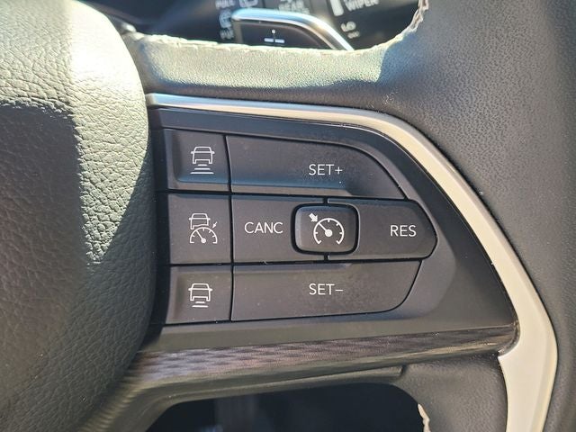 2024 Jeep Grand Cherokee L Altitude 4x4