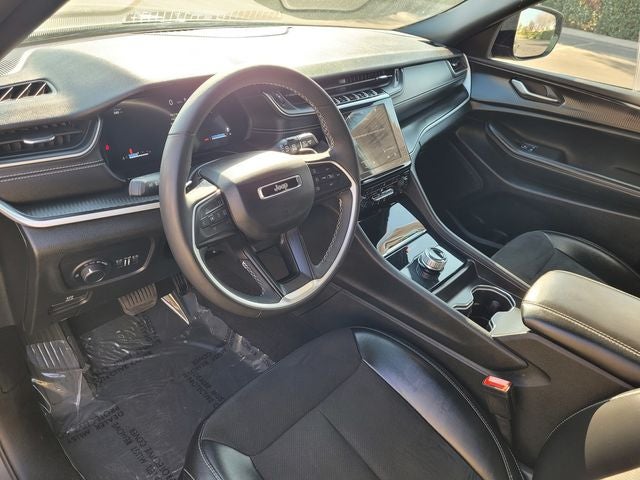 2024 Jeep Grand Cherokee L Altitude 4x4