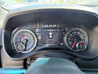 2022 RAM 1500 Big Horn Quad Cab 4x2 6'4' Box