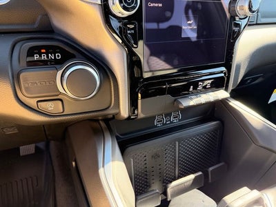 2026 RAM Ram 1500 RAM 1500 BIG HORN CREW CAB 4X2 5'7' BOX