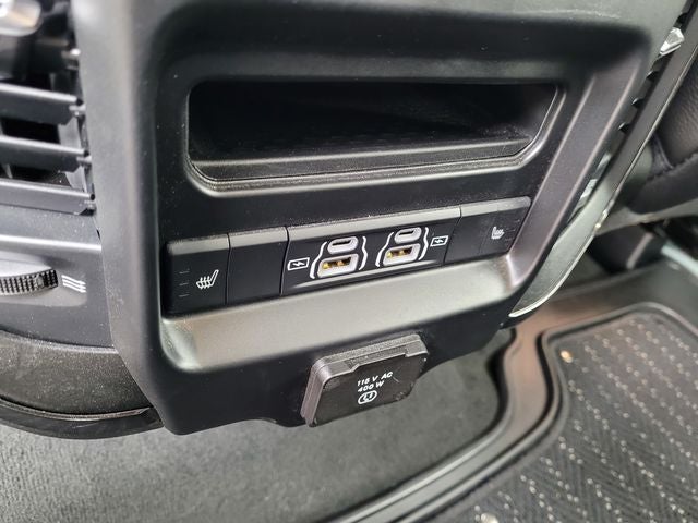 2022 RAM 1500 Limited Crew Cab 4x2 5'7' Box