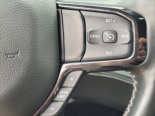 2022 RAM 1500 Limited Crew Cab 4x2 5'7' Box