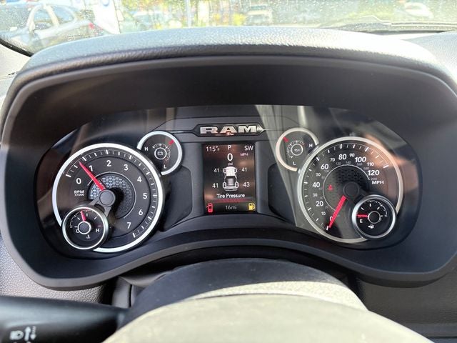 2026 RAM Ram 1500 RAM 1500 EXPRESS CREW CAB 4X2 6'4' BOX