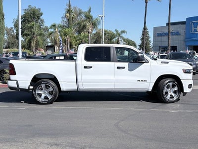 2026 RAM Ram 1500 RAM 1500 EXPRESS CREW CAB 4X2 6'4' BOX