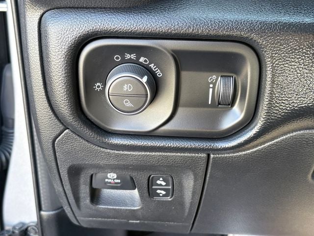 2020 RAM 1500 Rebel Quad Cab 4x4 6'4' Box