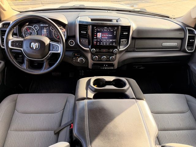 2020 RAM 1500 Big Horn Crew Cab 4x4 5'7' Box