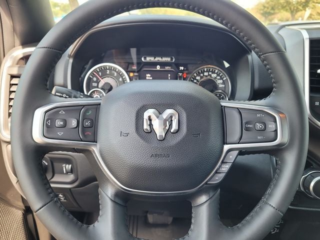 2024 RAM Ram 1500 RAM 1500 BIG HORN CREW CAB 4X4 6'4' BOX