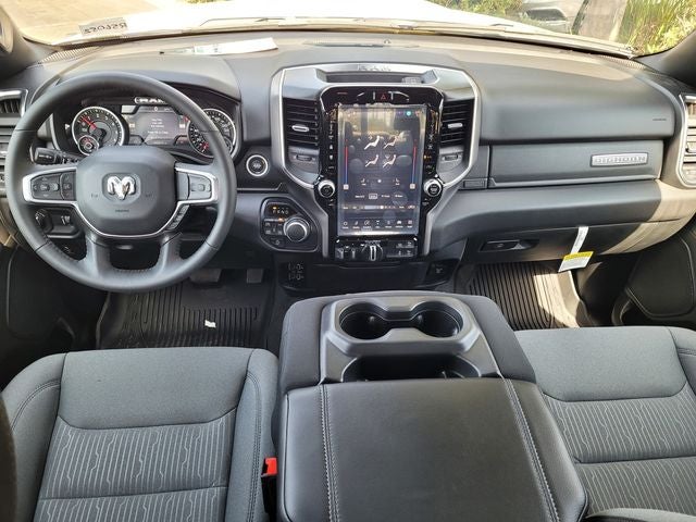 2024 RAM Ram 1500 RAM 1500 BIG HORN CREW CAB 4X4 6'4' BOX