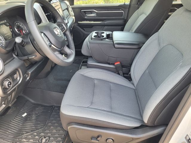 2024 RAM Ram 1500 RAM 1500 BIG HORN CREW CAB 4X4 6'4' BOX