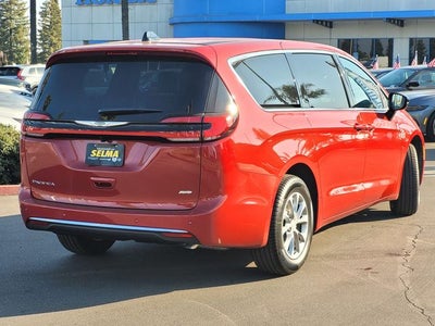 2026 Chrysler Pacifica PACIFICA SELECT AWD