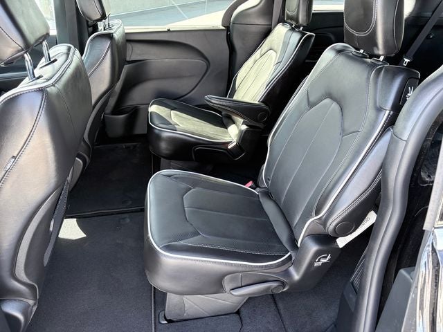 2027 Chrysler Pacifica PACIFICA LIMITED AWD