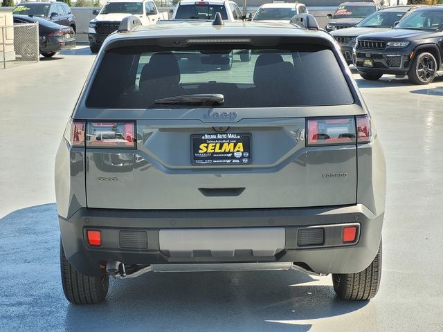 2026 Jeep Cherokee CHEROKEE LAREDO 4X4