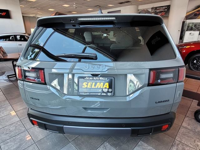 2026 Jeep Cherokee CHEROKEE LAREDO 4X4