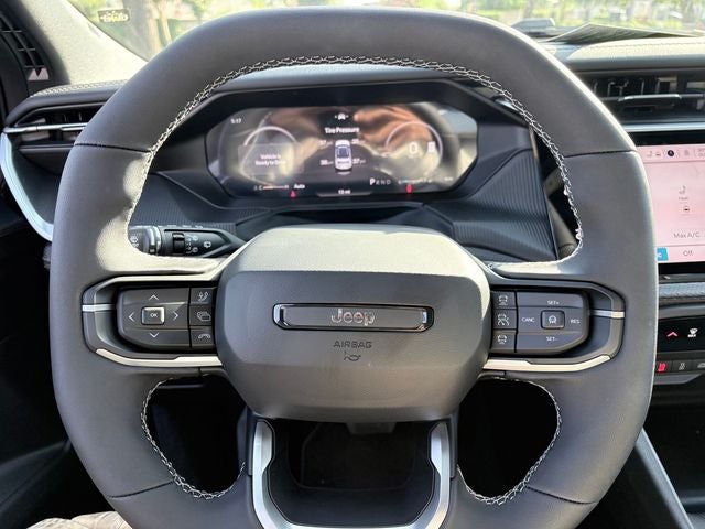 2026 Jeep Cherokee CHEROKEE OVERLAND 4X4
