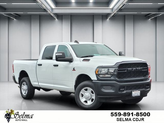 2024 RAM 3500 Tradesman Crew Cab 4x4 6'4' Box