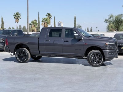2027 RAM Ram 3500 RAM 3500 LARAMIE MEGA CAB 4X4 6'4' BOX