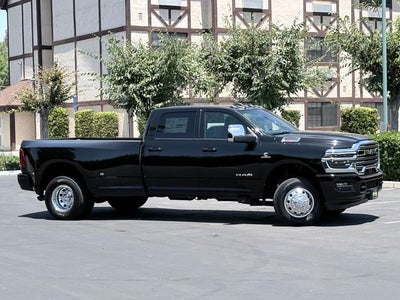 2026 RAM Ram 3500 RAM 3500 LARAMIE CREW CAB 4X4 8' BOX