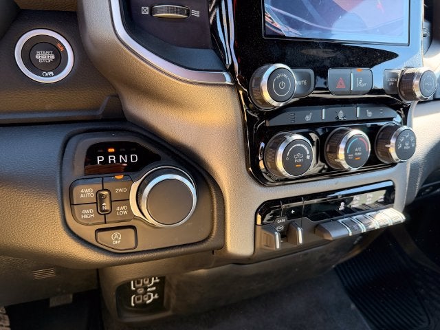 2027 RAM Ram 1500 RAM 1500 BIG HORN CREW CAB 4X4 5'7' BOX