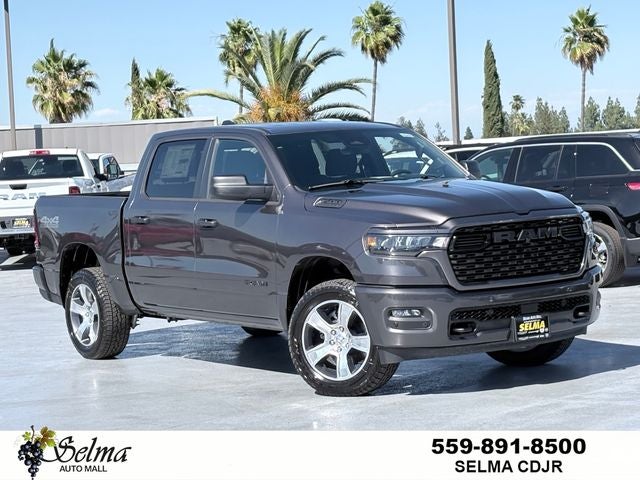 2026 RAM Ram 1500 RAM 1500 EXPRESS CREW CAB 4X4 5'7' BOX