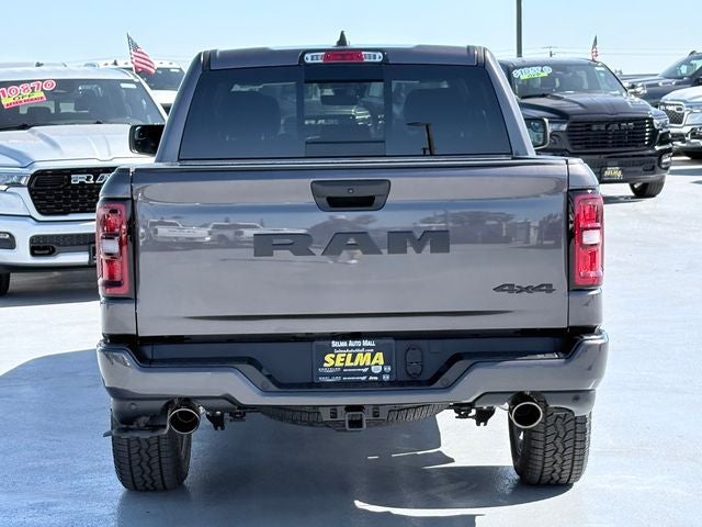 2026 RAM Ram 1500 RAM 1500 EXPRESS CREW CAB 4X4 5'7' BOX