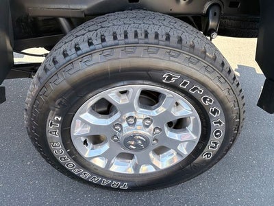 2024 RAM 2500 Laramie Crew Cab 4x4 8' Box