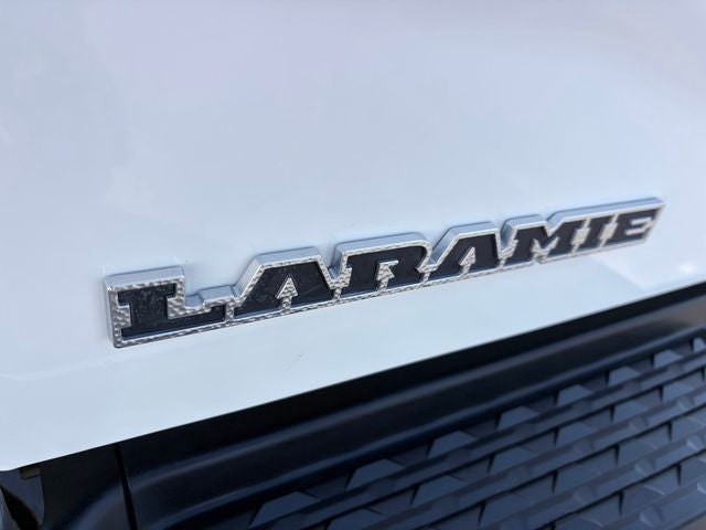 2024 RAM 2500 Laramie Crew Cab 4x4 8' Box