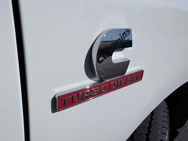 2024 RAM 2500 Laramie Crew Cab 4x4 8' Box