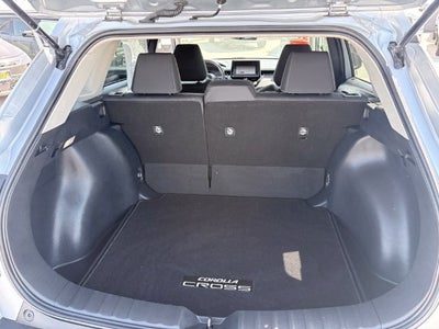 2025 Toyota Corolla Cross LE