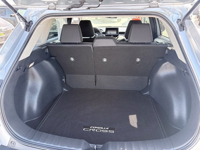 2025 Toyota Corolla Cross LE