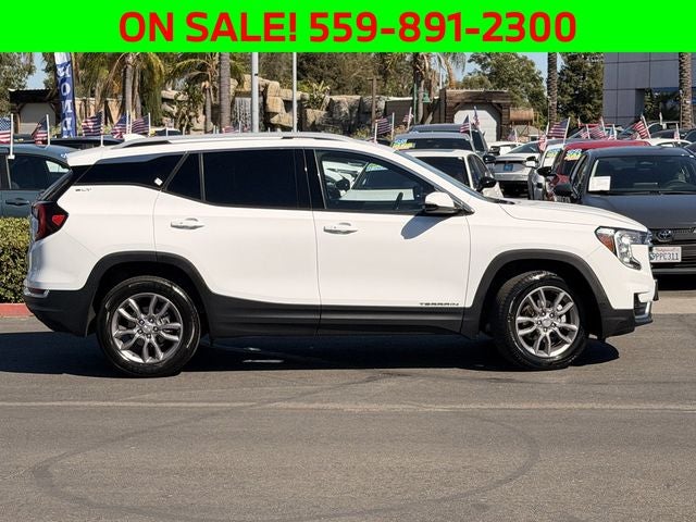 2023 GMC Terrain SLT