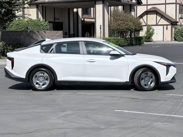 2026 Kia K4 LX