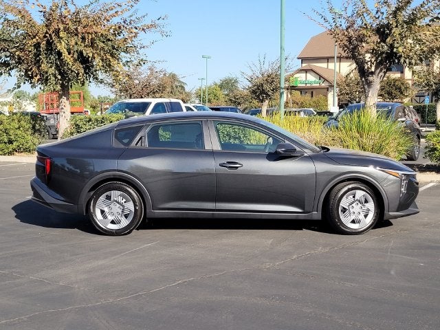 2026 Kia K4 LX