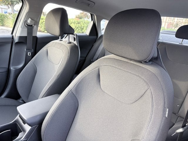 2027 Kia K4 LXS