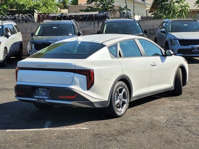 2026 Kia K4 LXS