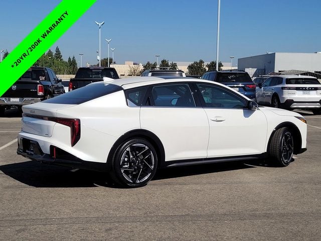2025 Kia K4 GT-Line